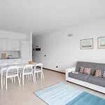 Apt With Panoramic Terrace!
