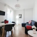 Domus - Bymyhomeincomo