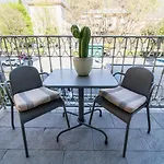 Ama 18 Rooms - The House Of Travelers-