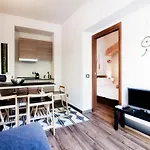 Palazzo Del Pero -By House Of Travelers-