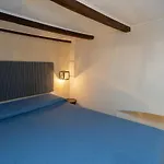 Studio 33 By Holiday Solutions