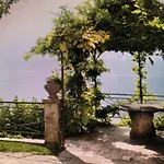 Villa Giudici Luxury App On The Lake