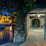 Varenna Perfect Place 2 Suites