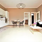 Lakeside Relais