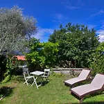 Lago Di Como Apartments