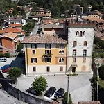 Bella Alda Beautiful Como Castle Penthouse