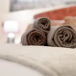 Historical Suites - The House Of Travelers