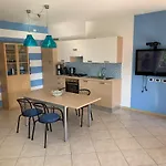 Lago Apartment