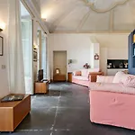 Villa Bel Faggio Apartment By Halldis