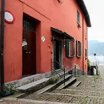 Ca Rossa On The Lake