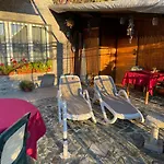 Al Cervo Tra I Laghi