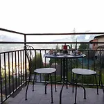 Casa Blu: Refurbished, Amazing View - Lake Como