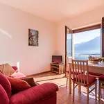 Apartment Alex 2 - Domaso