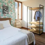 Lario\'S Apartments - 10 Suites On Lake