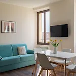 Lario\'S Apartments - 10 Suites On Lake