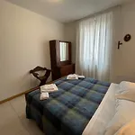 Cozy Apartment With Private Parking On Domaso\'S Lakeside - Larihome A09