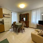 Cozy Apartment With Private Parking On Domaso\'S Lakeside - Larihome A09