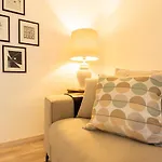 ***** Romantic Suite - Como Center