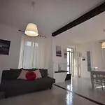 Varennahouse Sunset Apt