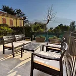 Bello Posto 1-Bedroom Apartment