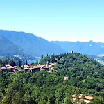 Romantic Lake Como Escape With View