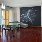 Large Well-Equipped Appartement Near Como Lake