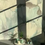 Marti\' S House