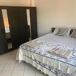 Tavernola Recidence