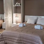 Heart & Soul Luxury Loft - The House Of Travelers