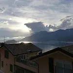 Vista Lago Panoramica