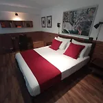 Volt76 - Como Lake Apartment