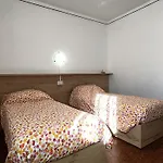 Apartment With Garden, Lake View And Parking - Larihome A15