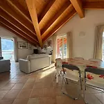 Casa Nella