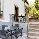 Garibaldi\'S Apartment
