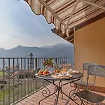 Mansarda Sole E Lago