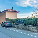 Flower House With Lake View By Wonderful Italy