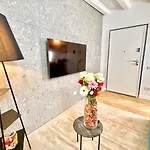 1Min Da Lago E Duomo Prestigioso Appartamento