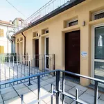 Lianora Apartment By Quokka 360 - Comfortable And Modern Flat In The Centre Of Como
