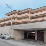 Como City Center Apartments!