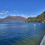 Window On The Lake
