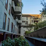 Trilocale Como Centro, Esclusivo 100 Mq Con 3 Balconi
