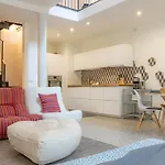 Moderno Loft A Due Passi Dal Lago
