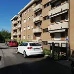 Casetta Con Terrazza