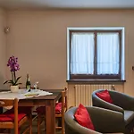 Apartment Dora-1 By Interhome