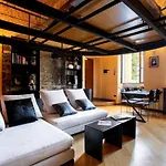 Secret Retreat With Lake View By Halldis