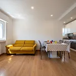 Stunning Lake View Apartment Gravedona - Larihome A27