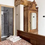 Ballabio Lake - Rustic Chic Retreat