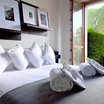 Regina Di Laglio - Free Parking, Garden, Lake View