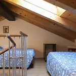 Willow House