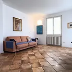 Apartment With Balcony, Lake View, Garage Domaso - Larihome A32